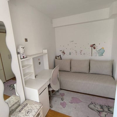 Location d’un appartement chaleureux de 3 pièces, 58 m², centre de Belgrade, Serbie